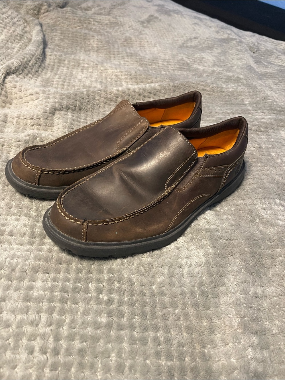 Timberland Earthkerpers Brown Leather Slip-On Loafers with Orange Insoles